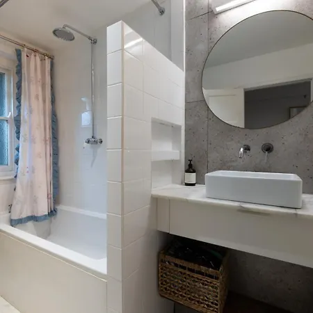 Garden Retreat: St Andrews 2-bed