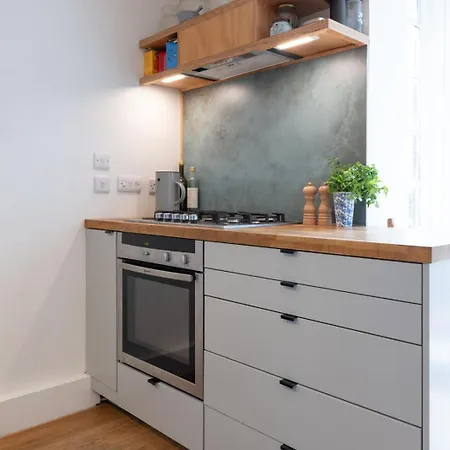Garden Retreat: St Andrews 2-bed Apartment